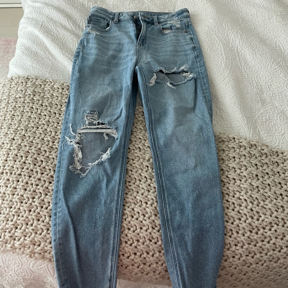American Eagle Mom Jeans